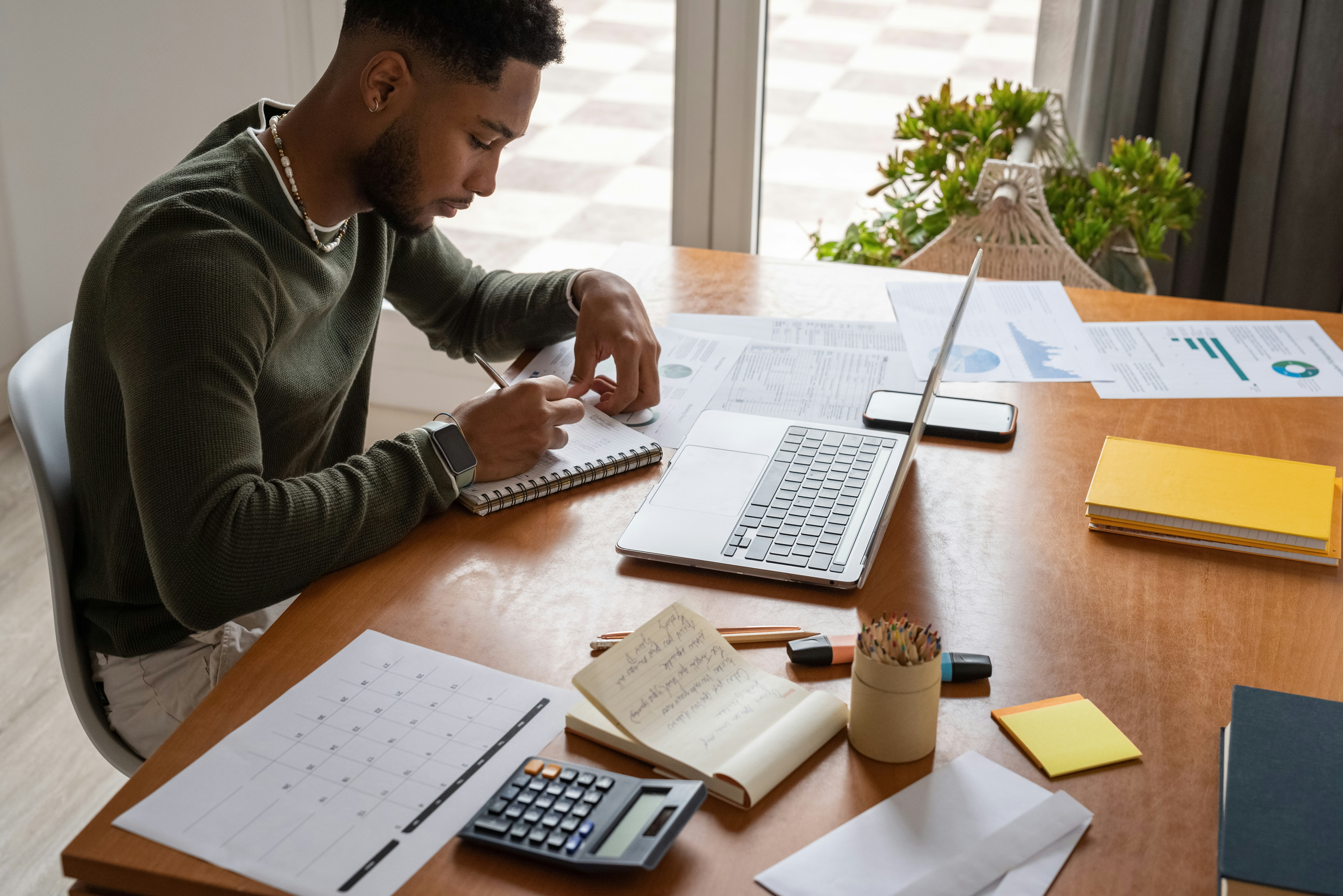 Top 5 Things to Know Before Choosing Your First Insurance Plan (New Grads Edition)
